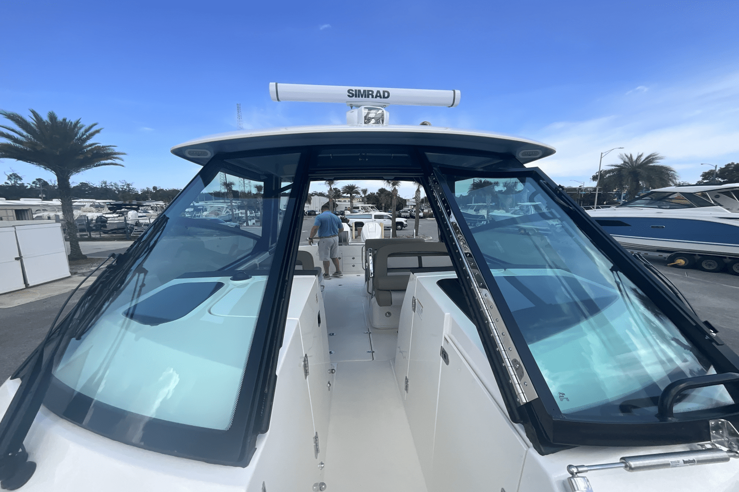 2025 Boston Whaler 330 Vantage Image Thumbnail #53