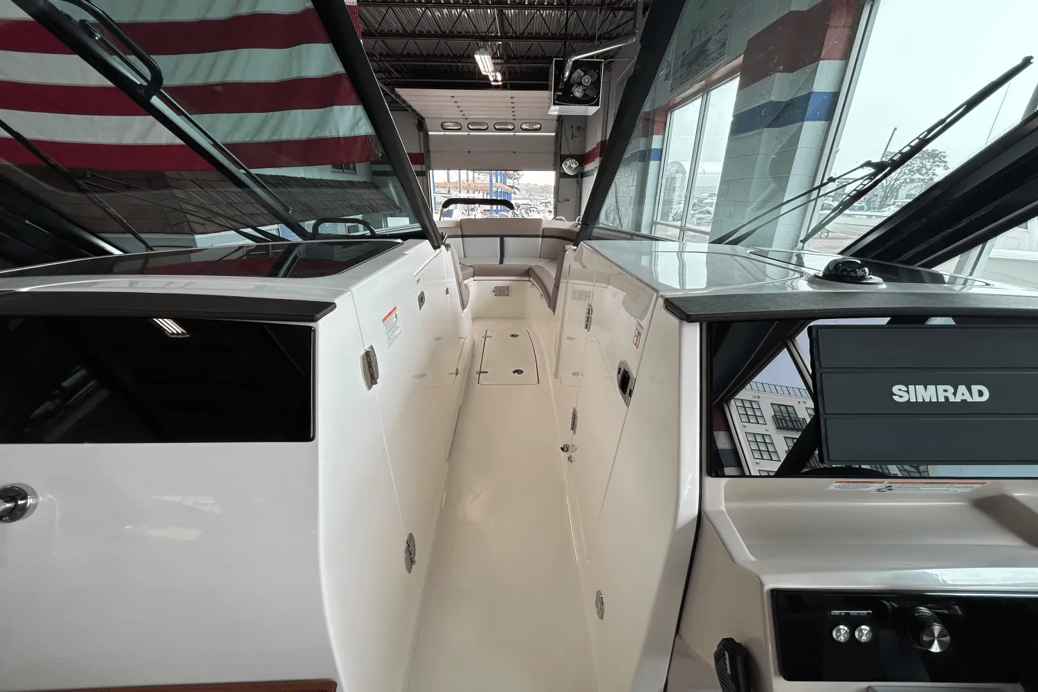 2026 Boston Whaler 330 Vantage Image Thumbnail #11