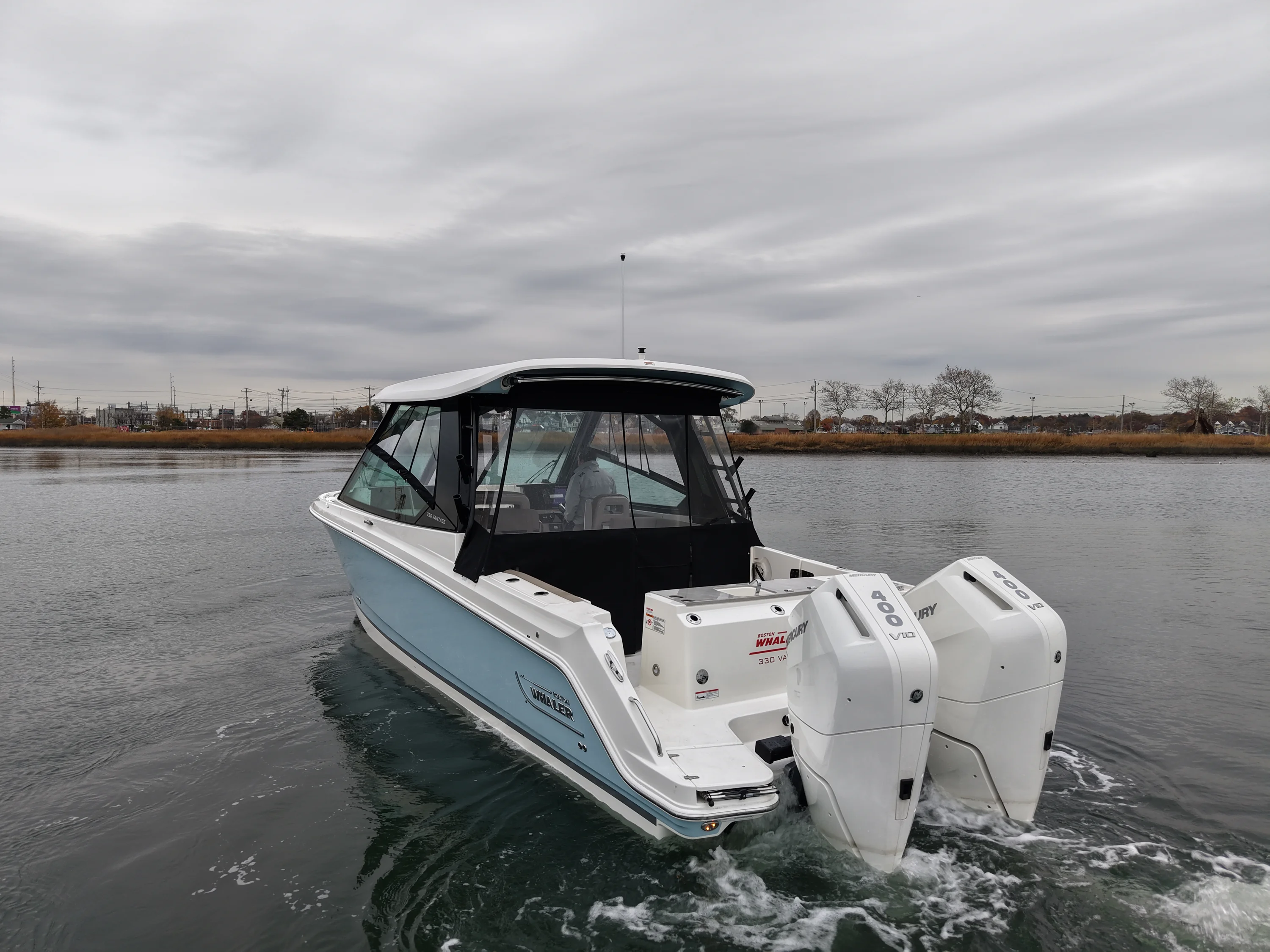 2026 Boston Whaler 330 Vantage Image Thumbnail #10