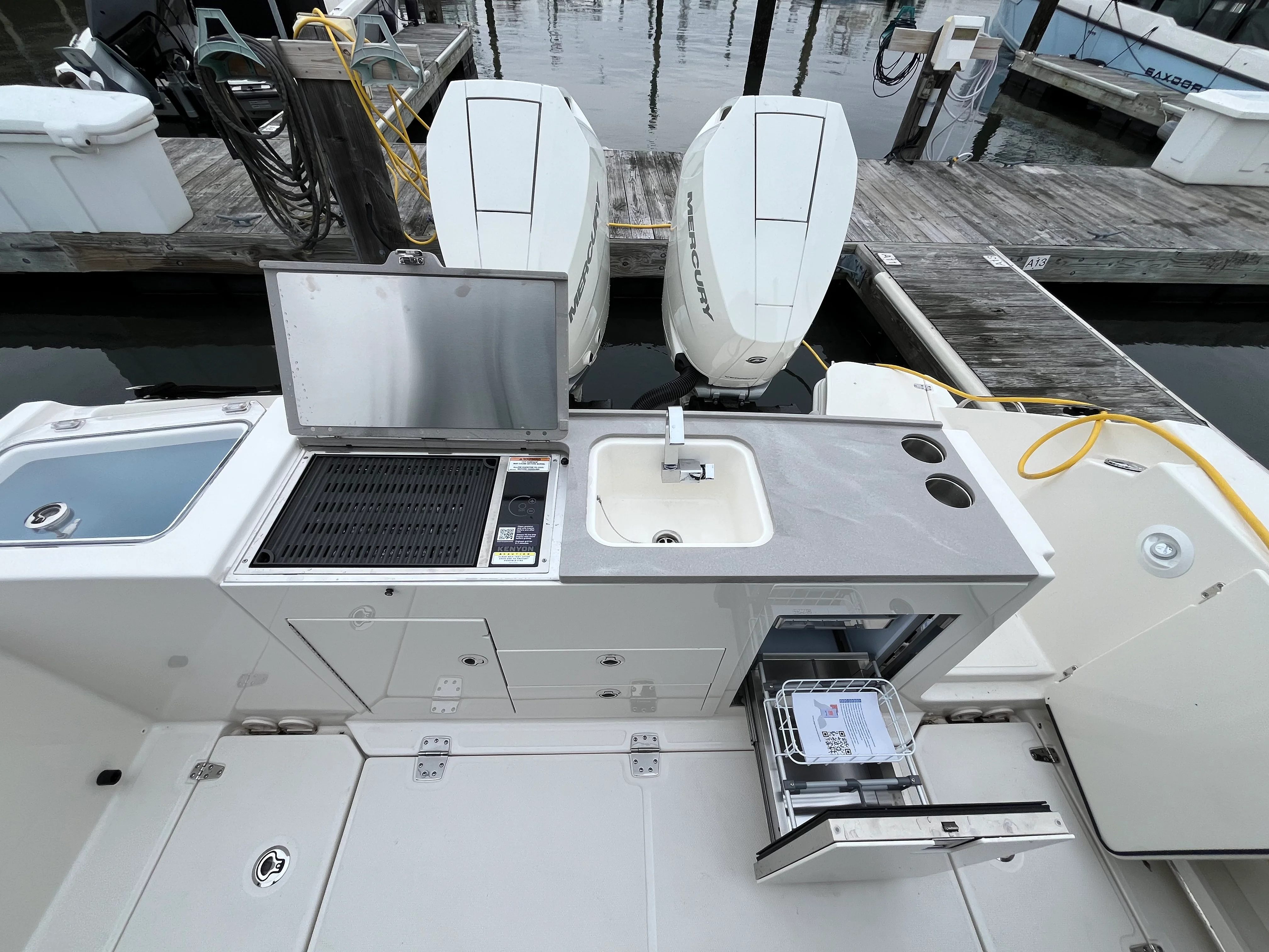 2026 Boston Whaler 330 Vantage Image Thumbnail #21