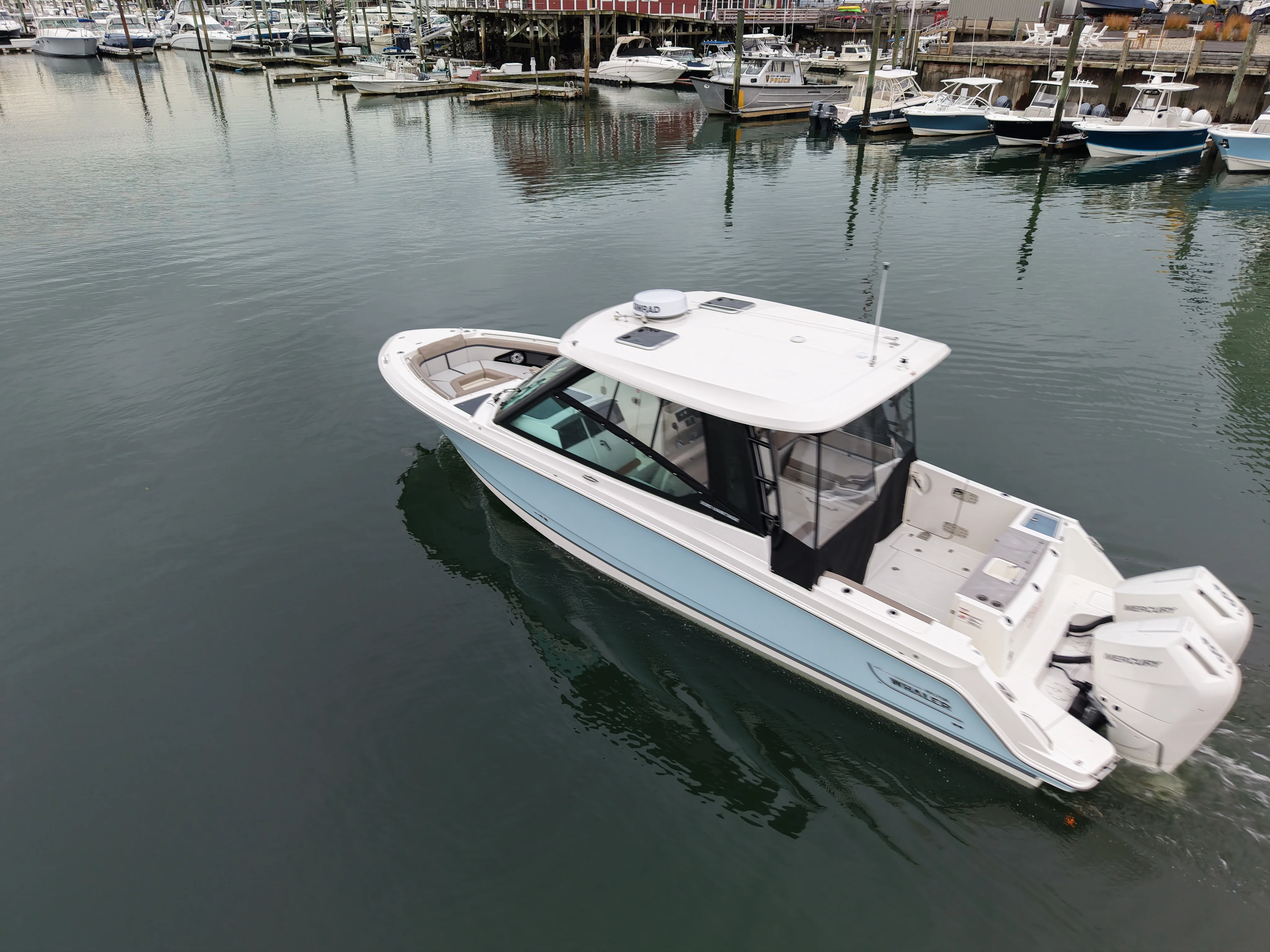 2026 Boston Whaler 330 Vantage Image Thumbnail #14