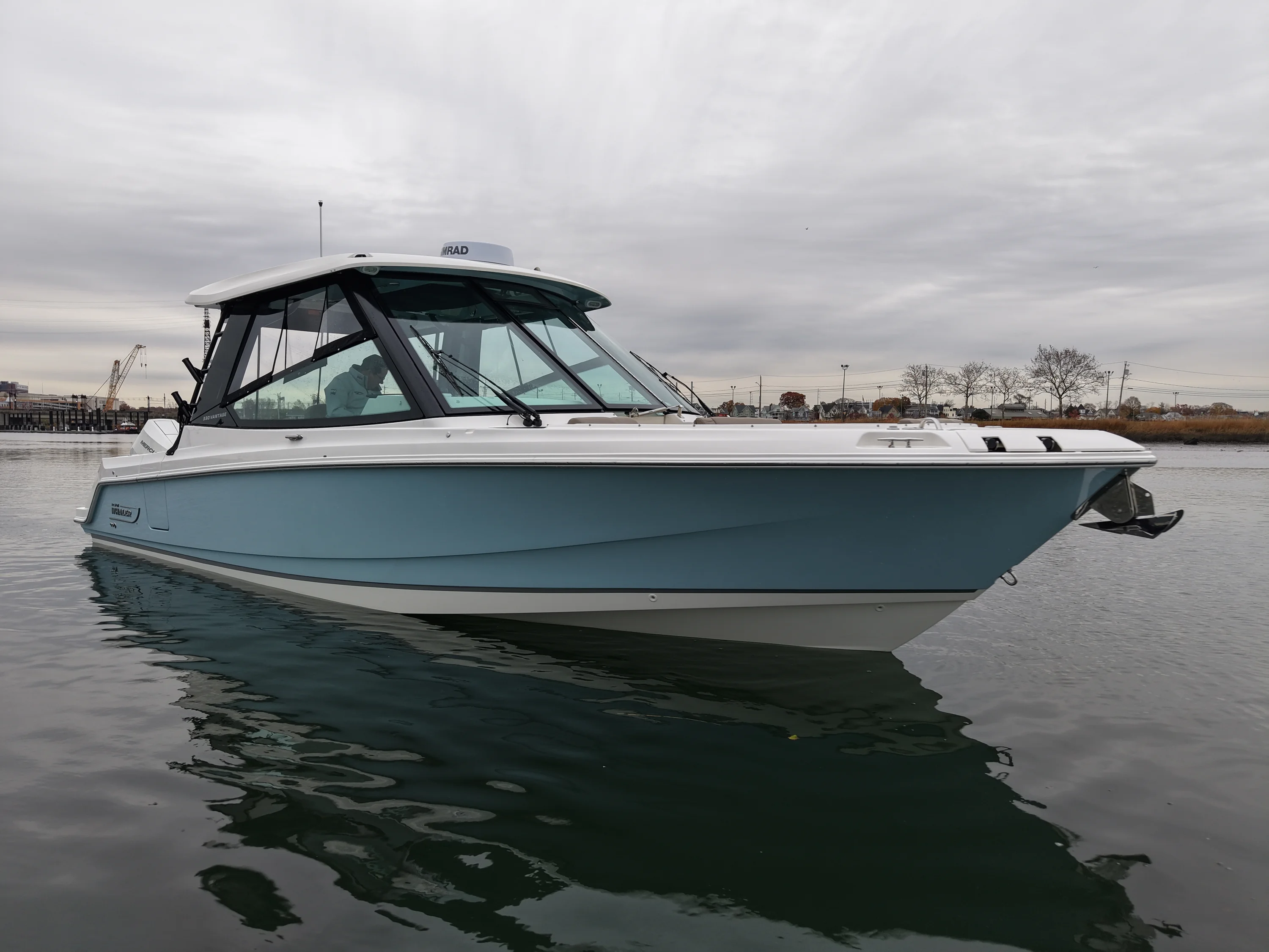 2026 Boston Whaler 330 Vantage Image Thumbnail #8