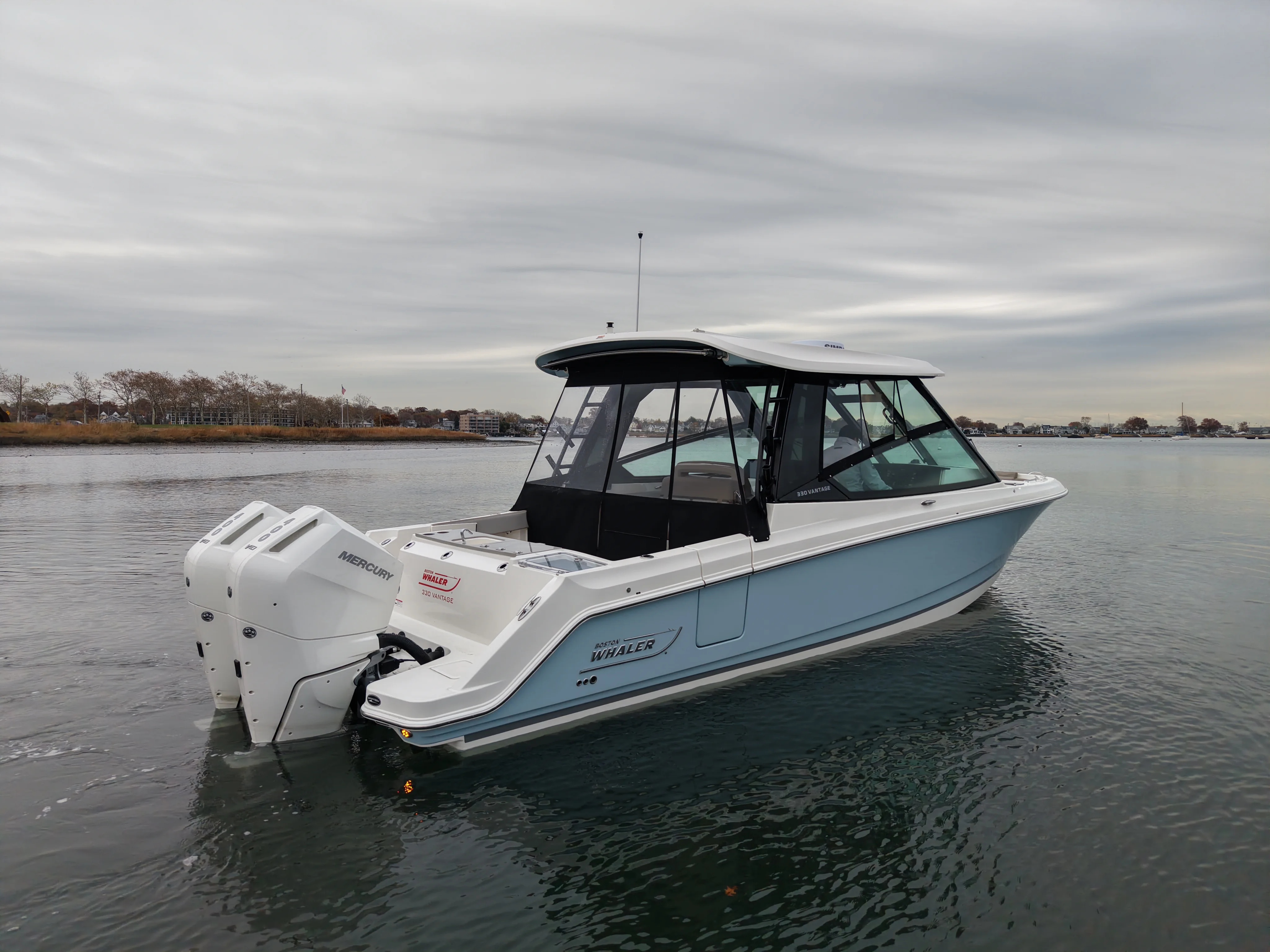 2026 Boston Whaler 330 Vantage Image Thumbnail #7