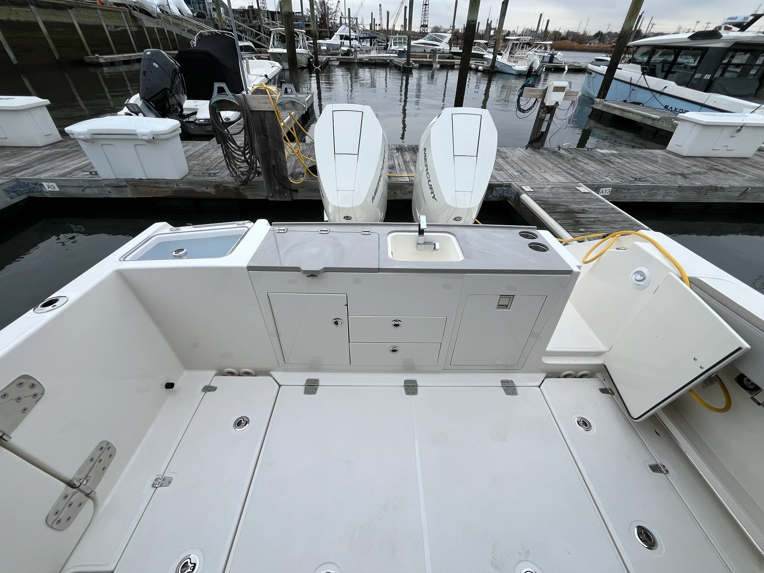 2026 Boston Whaler 330 Vantage Image Thumbnail #18