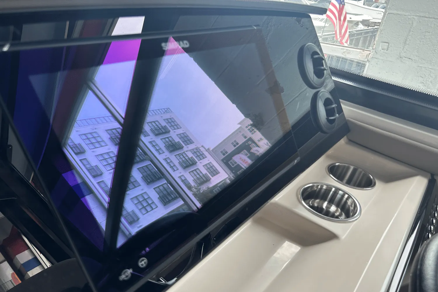 2026 Boston Whaler 330 Vantage Image Thumbnail #18