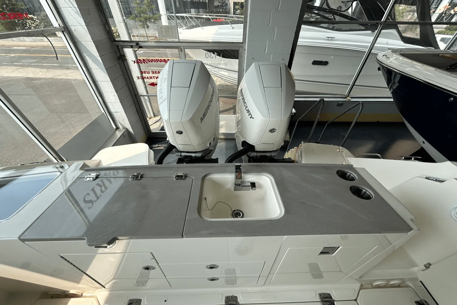2026 Boston Whaler 330 Vantage Image Thumbnail #5