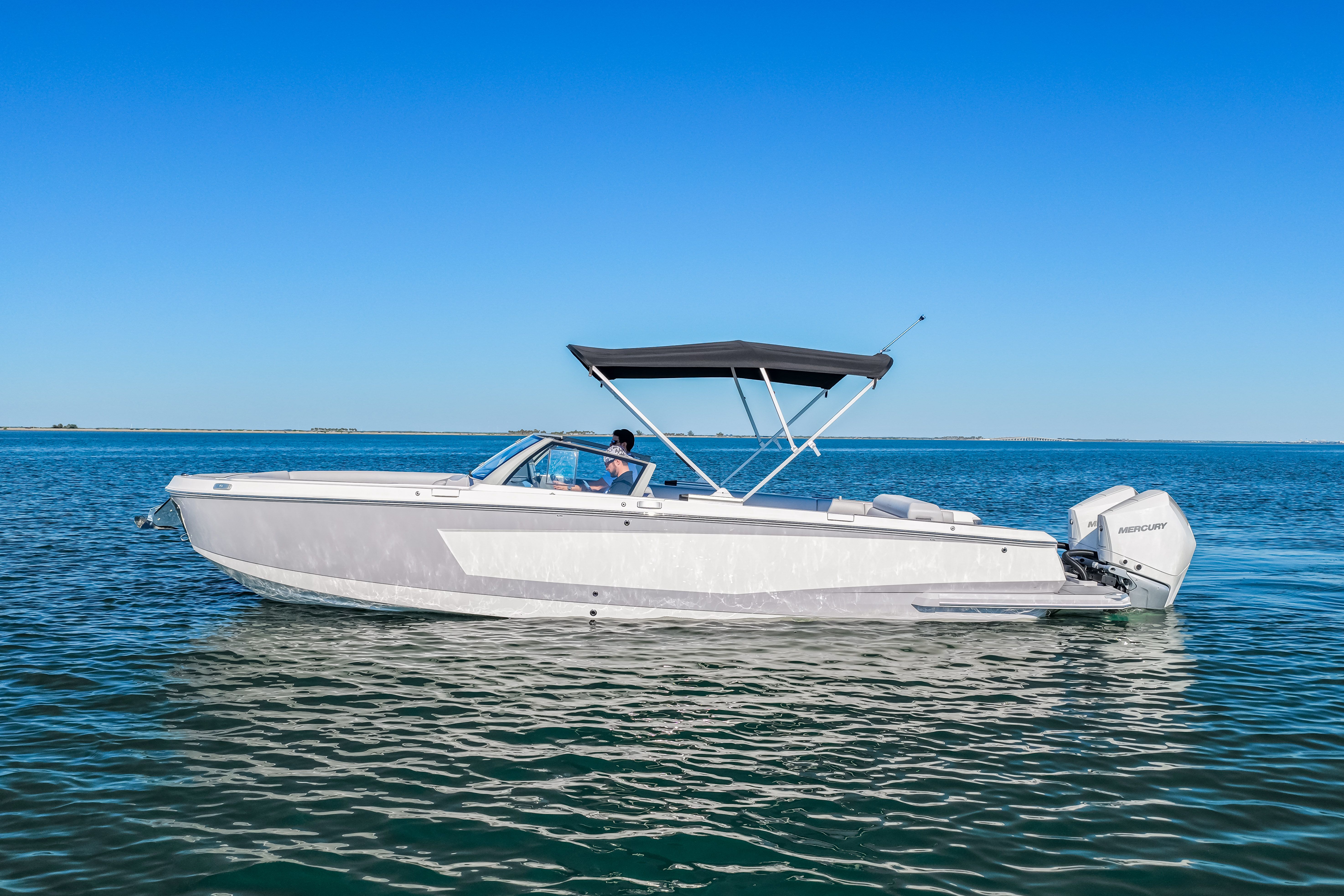 2025 Aviara AV28 Outboard Image Thumbnail #0