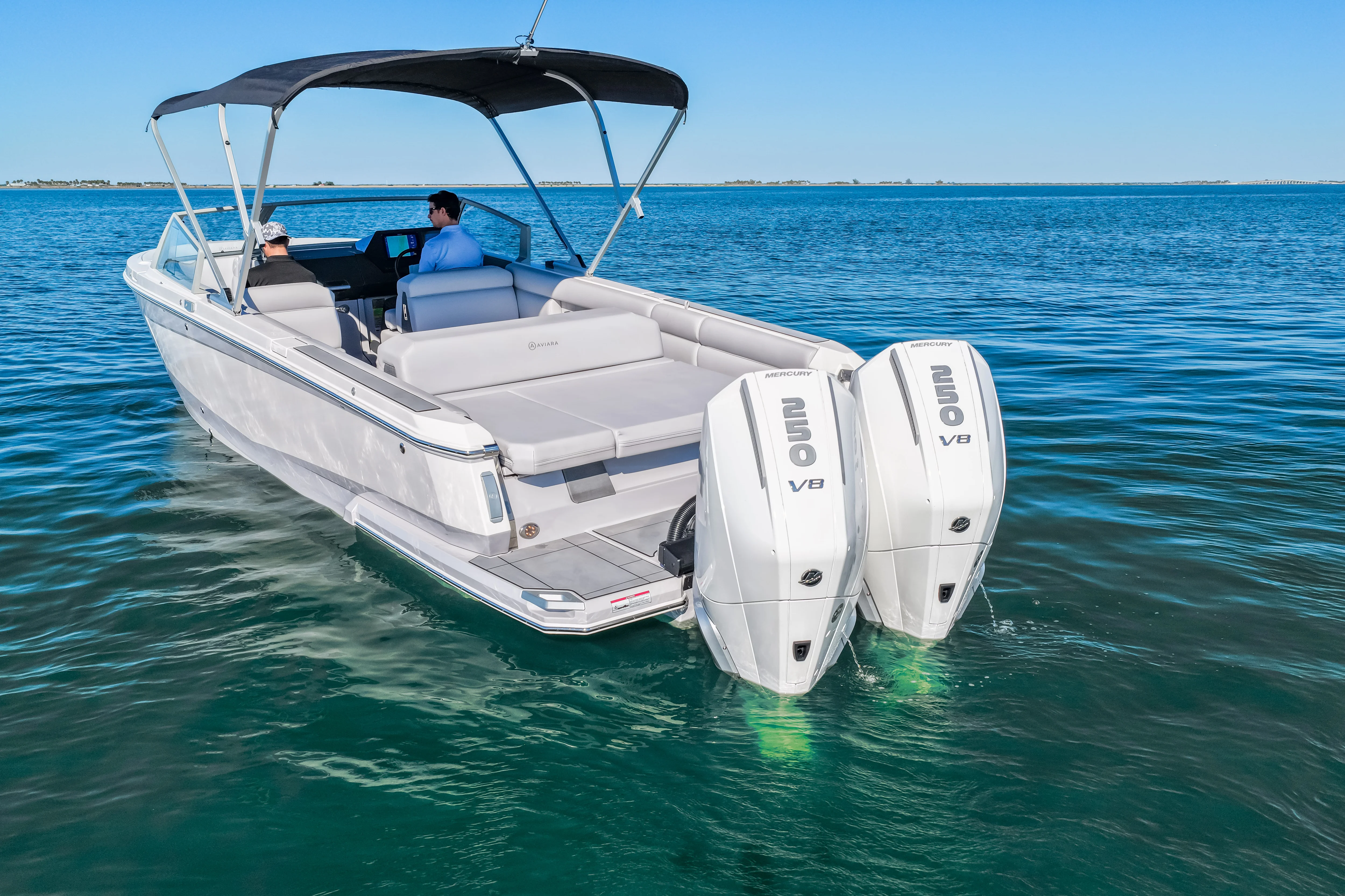 2025 Aviara AV28 Outboard Image Thumbnail #5