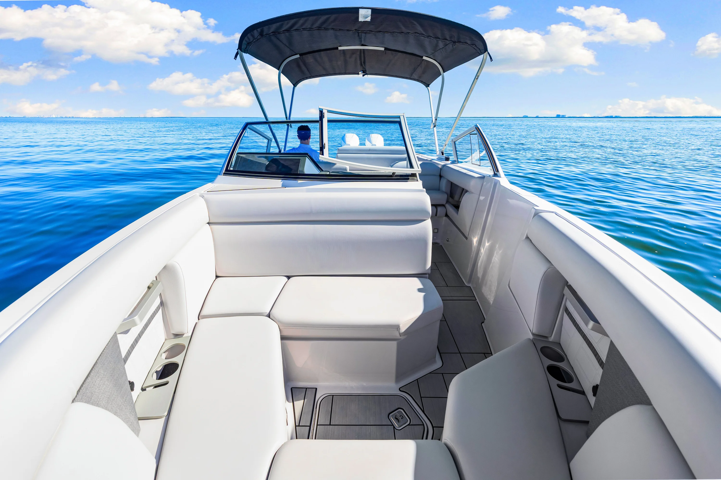 2025 Aviara AV28 Outboard Image Thumbnail #34