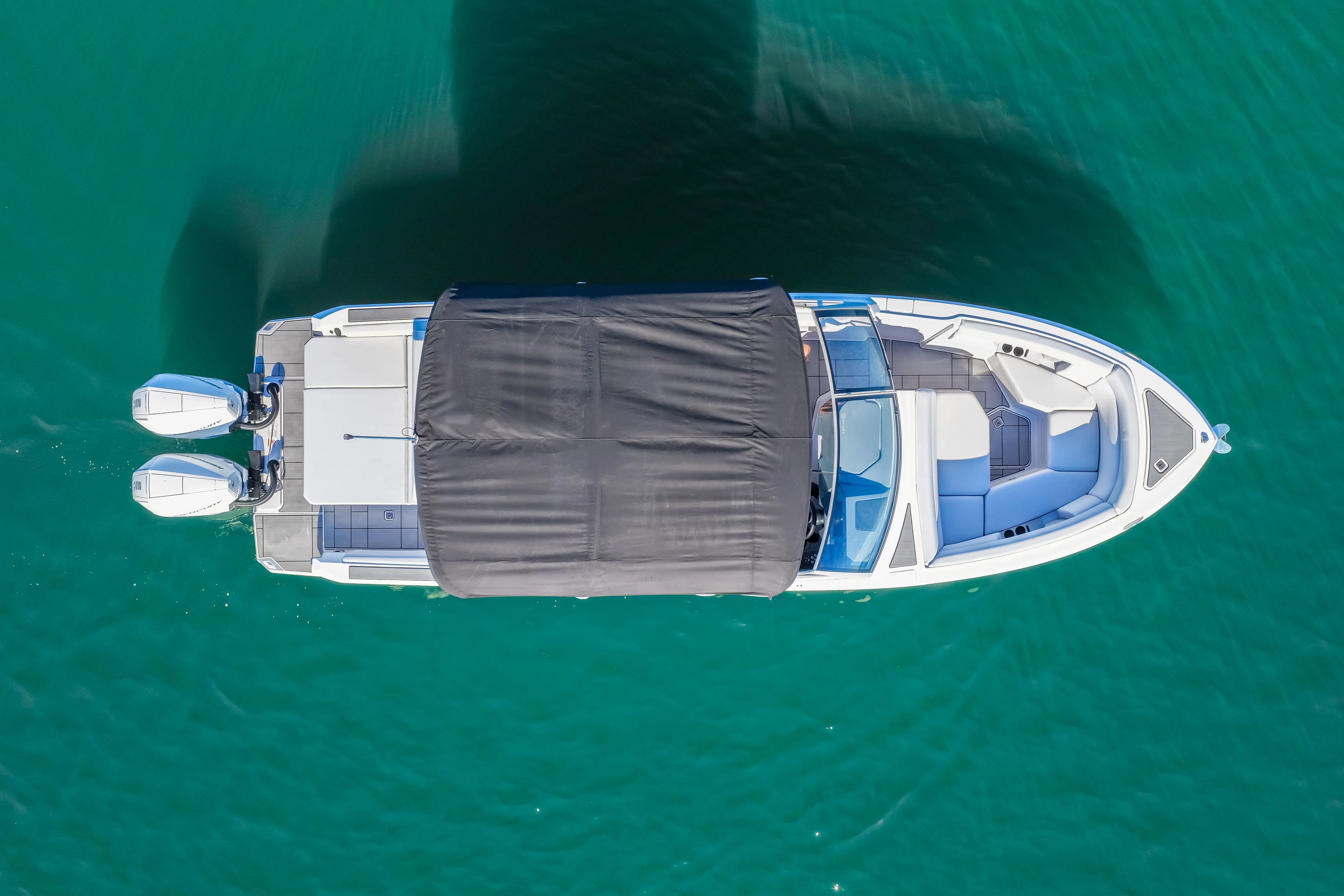 2025 Aviara AV28 Outboard Image Thumbnail #9