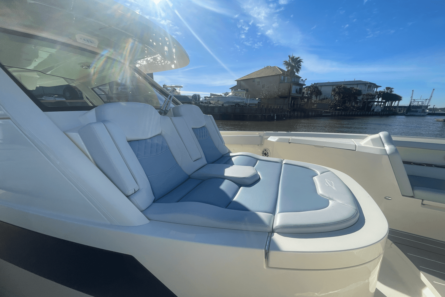 2025 Scout 377 LXF Image Thumbnail #9