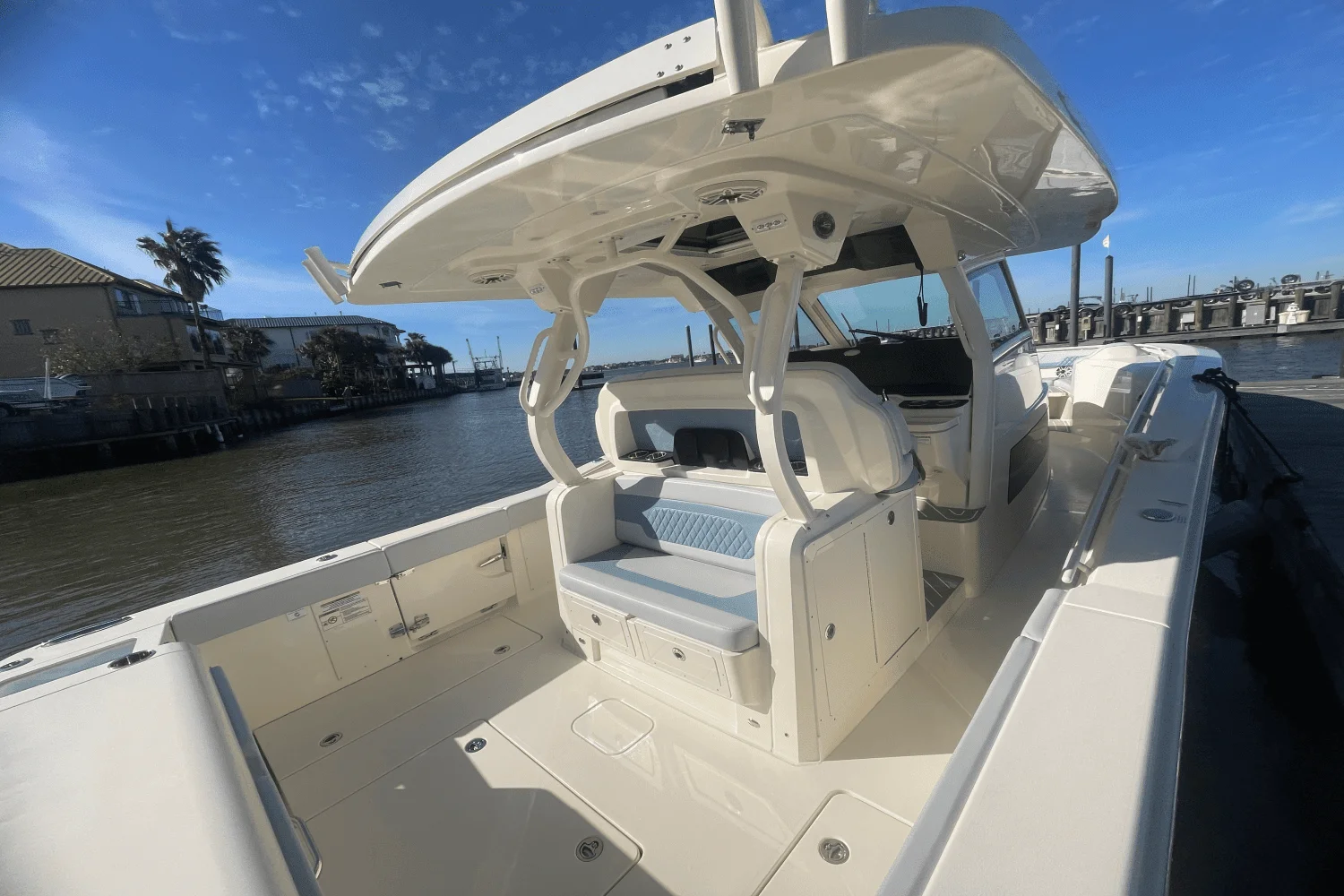 2025 Scout 377 LXF Image Thumbnail #9