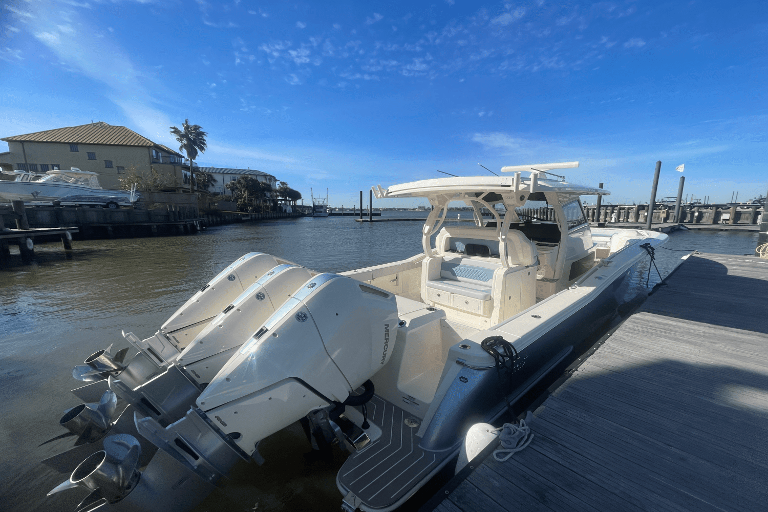 2025 Scout 377 LXF Image Thumbnail #3