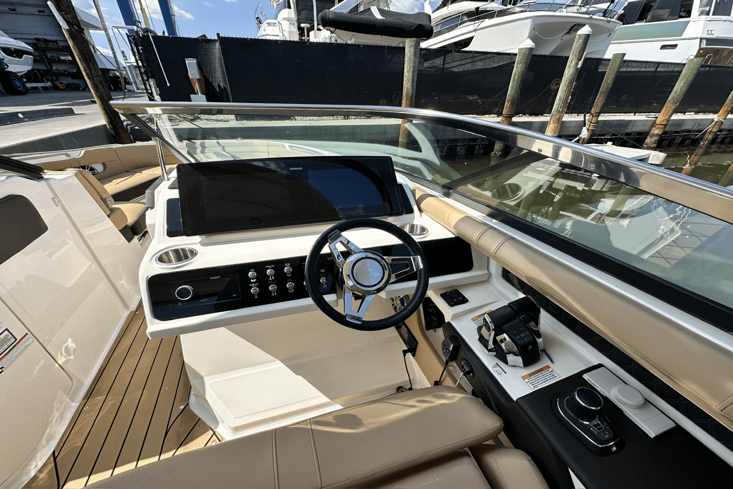 2022 Sea Ray SLX 310 OB Image Thumbnail #33
