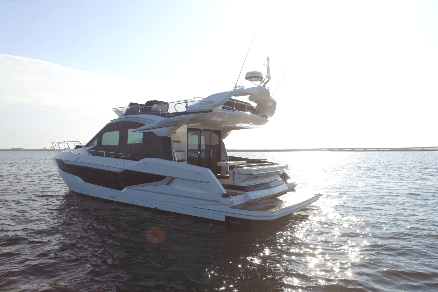 2024 Galeon 400 FLY Image Thumbnail #8