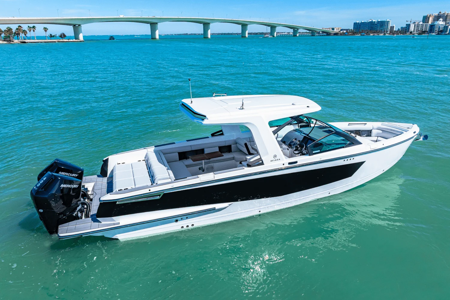 2025 Aviara AV36 Outboard Image Thumbnail #18