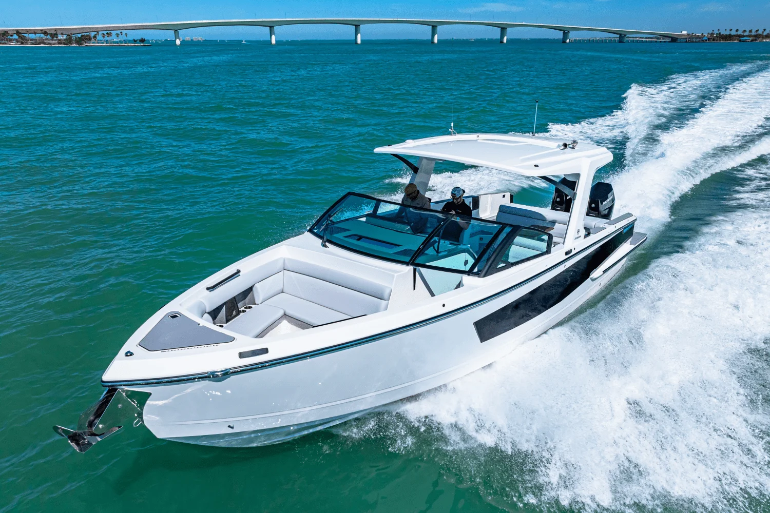 2025 Aviara AV36 Outboard Image Thumbnail #30