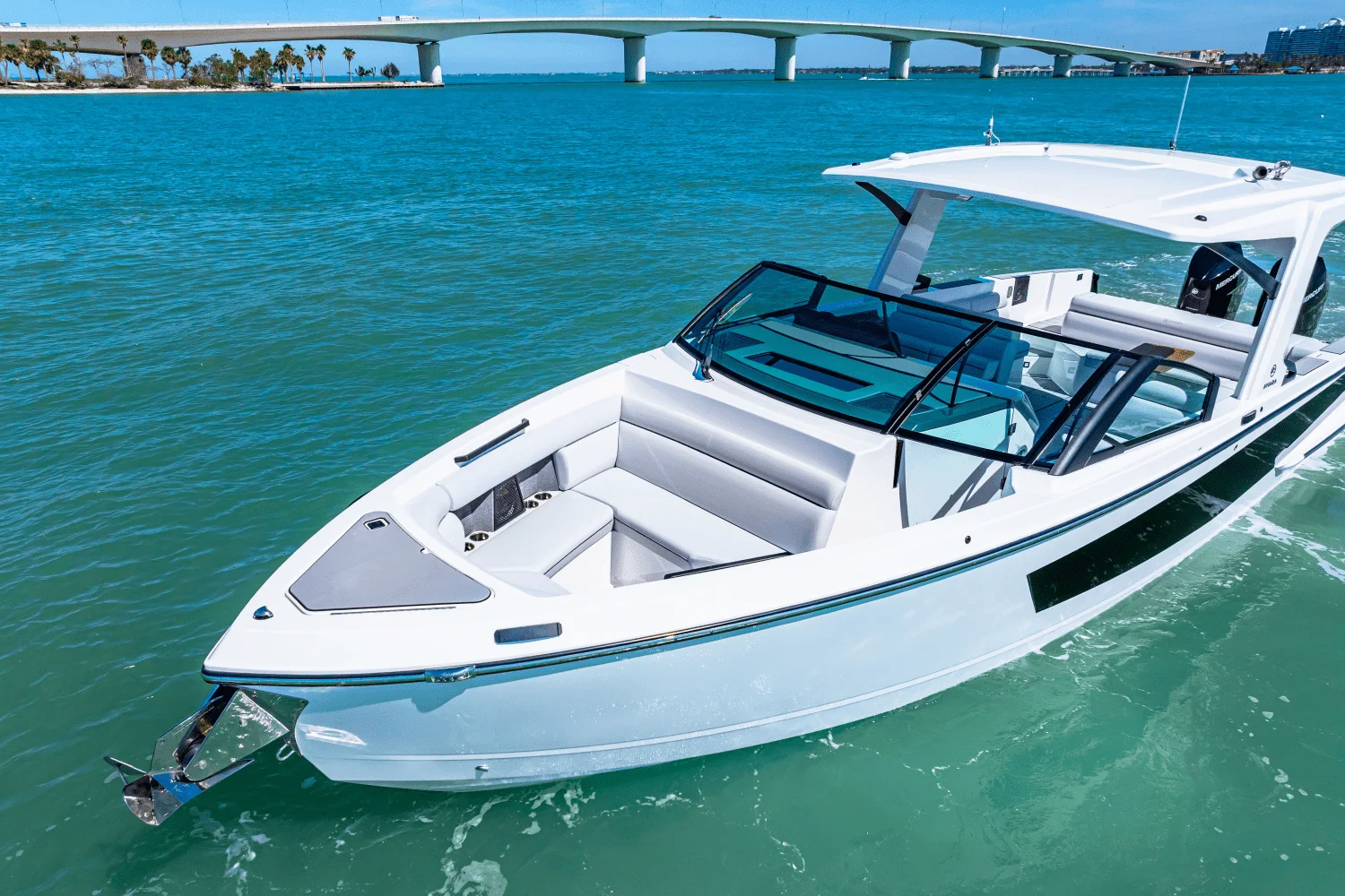 2025 Aviara AV36 Outboard Image Thumbnail #5