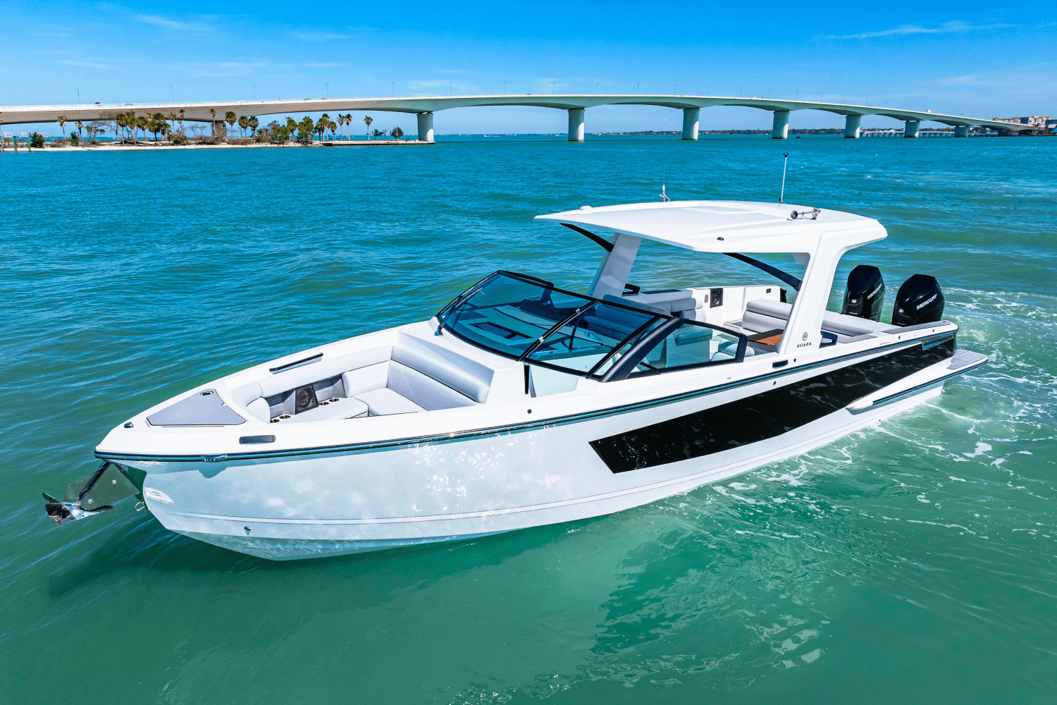 2025 Aviara AV36 Outboard Image Thumbnail #2