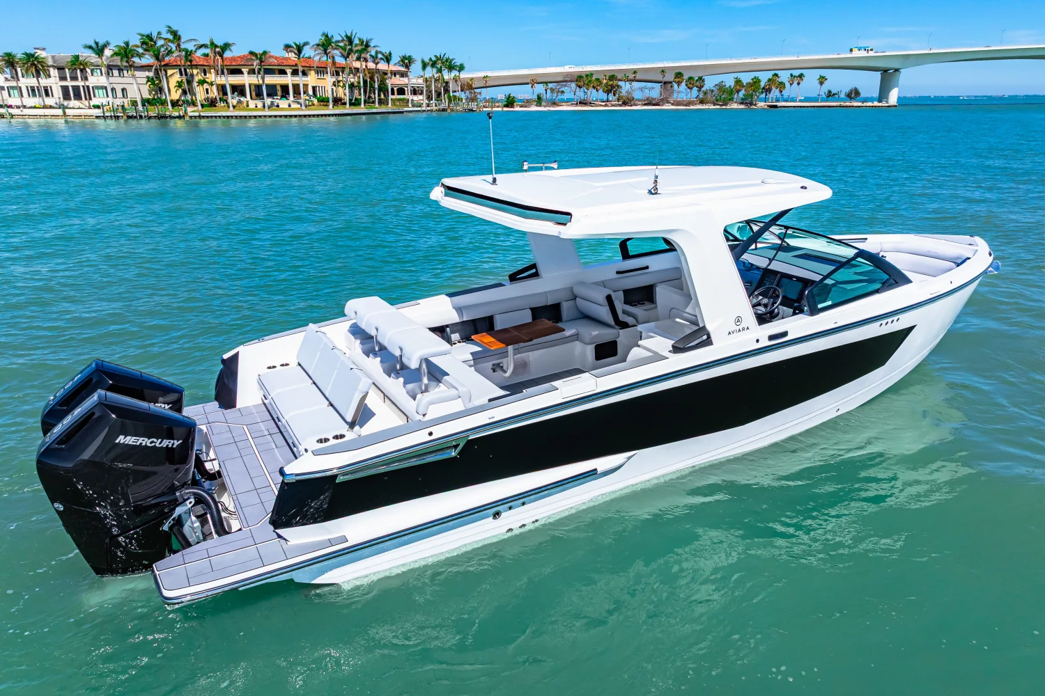 2025 Aviara AV36 Outboard Image Thumbnail #9