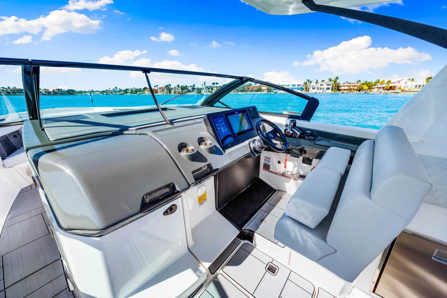 2025 Aviara AV36 Outboard Image Thumbnail #62