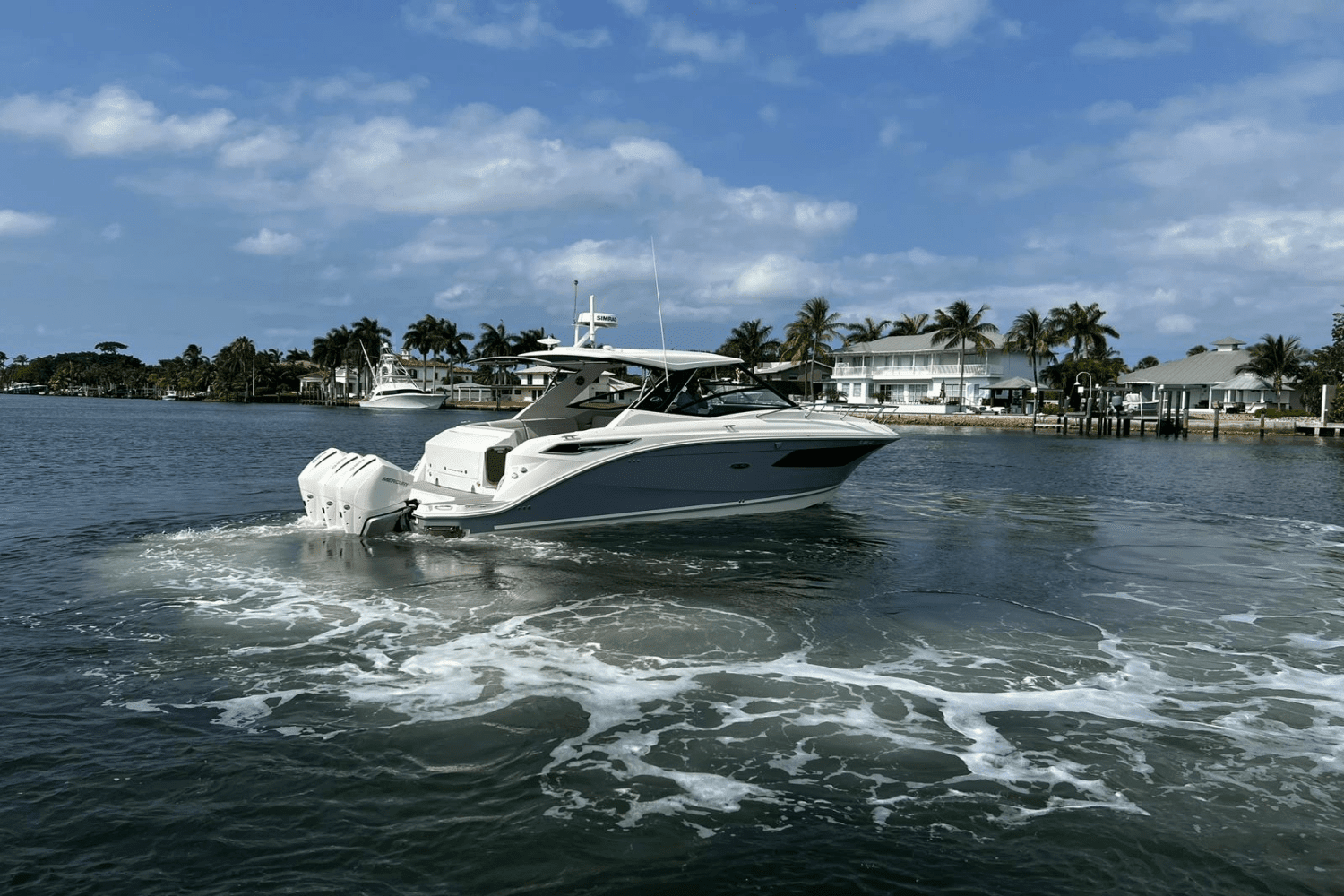 2021 Sea Ray 320 SUNDANCER OUTBOARD Image Thumbnail #6