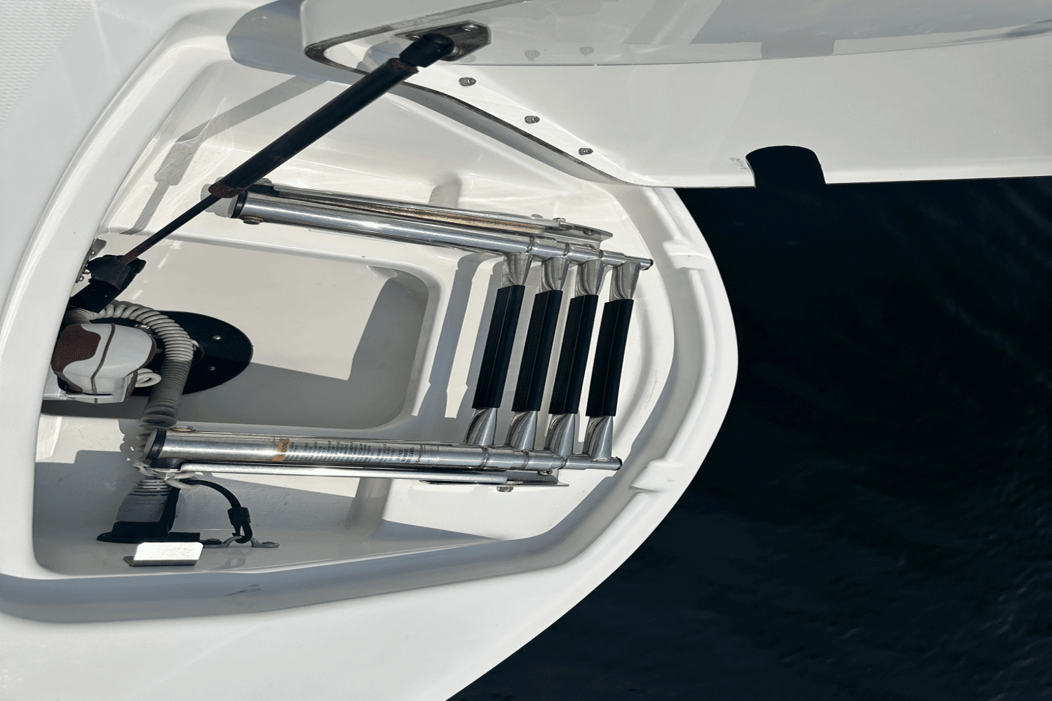 2015 Sea Ray 350 SLX Image Thumbnail #35