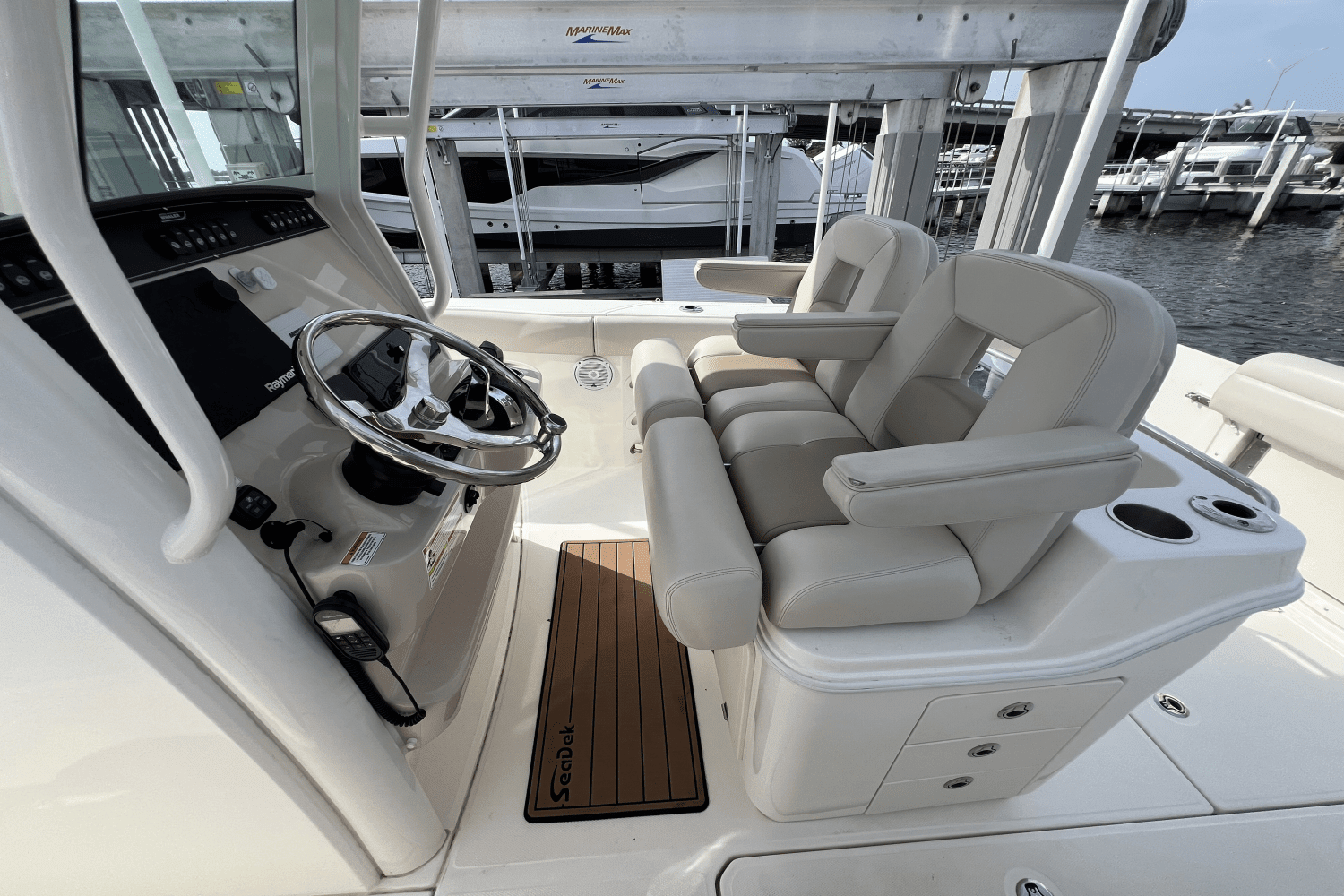 2019 Boston Whaler 280 OUTRAGE Image Thumbnail #43