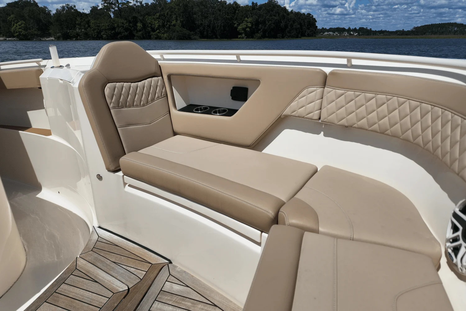 2025 Scout 377 LXF Image Thumbnail #16