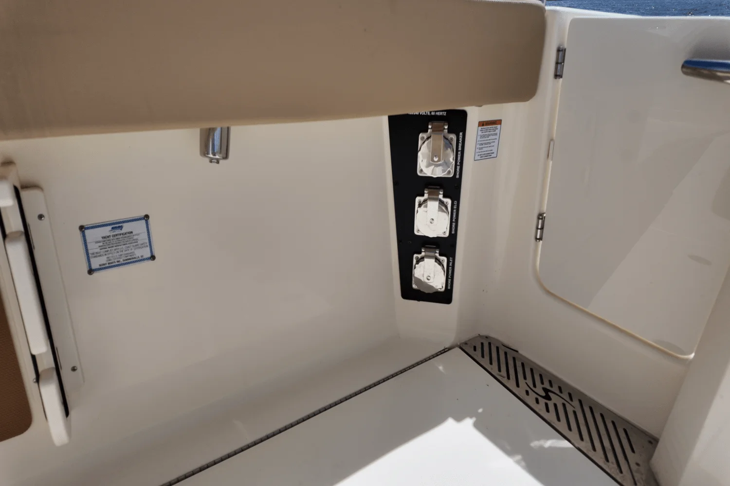 2025 Scout 377 LXF Image Thumbnail #52