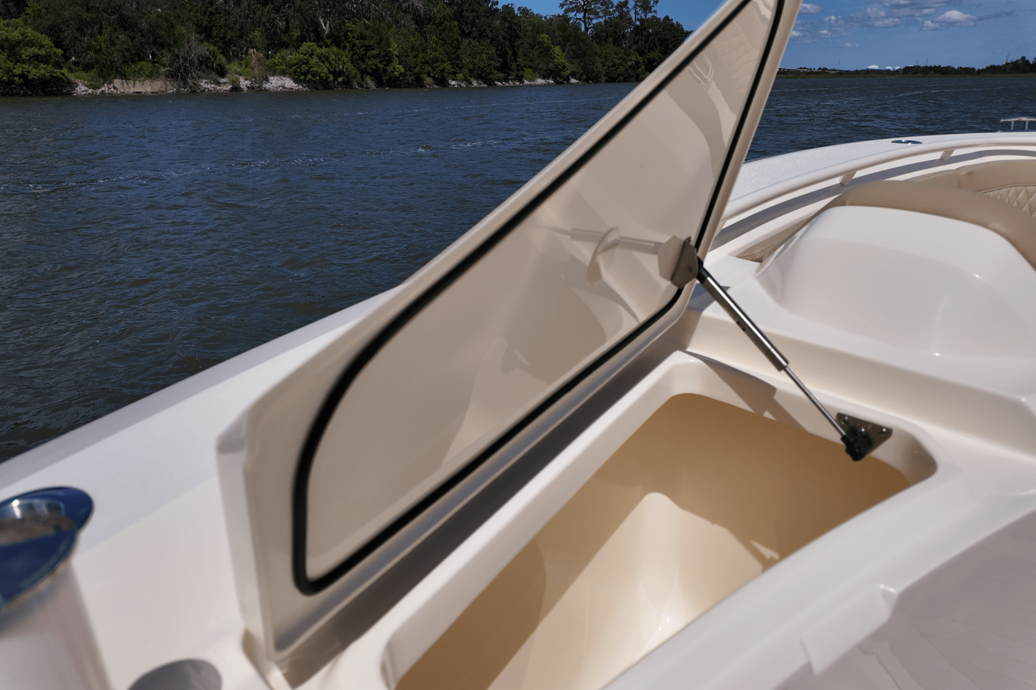 2025 Scout 377 LXF Image Thumbnail #14