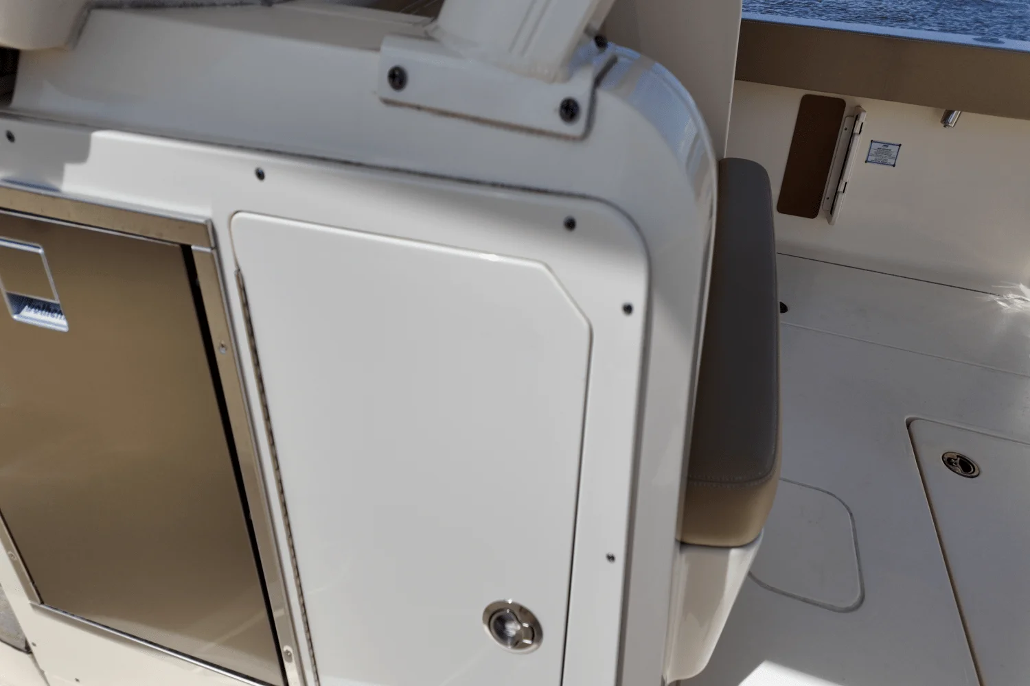 2025 Scout 377 LXF Image Thumbnail #39