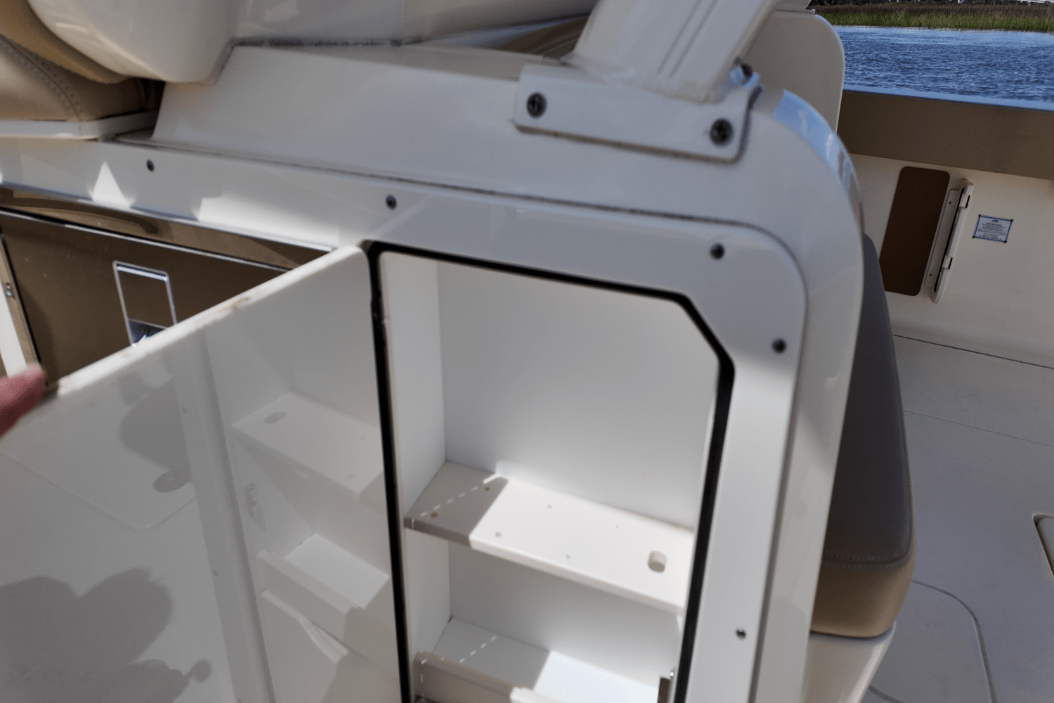 2025 Scout 377 LXF Image Thumbnail #38