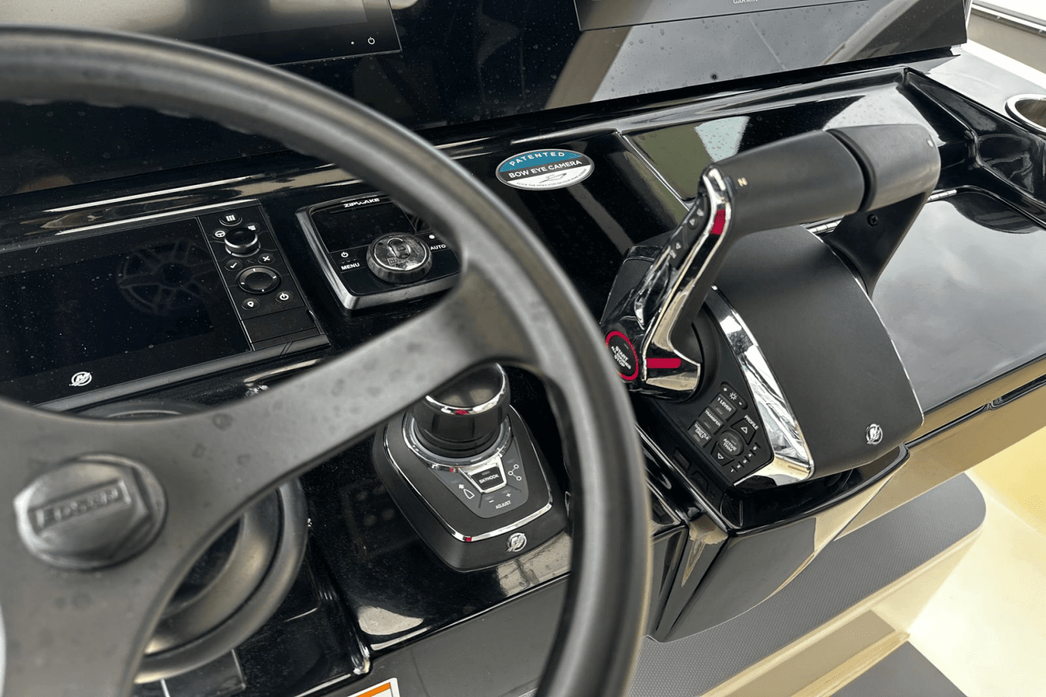 2025 Scout 330 LXF Image Thumbnail #22