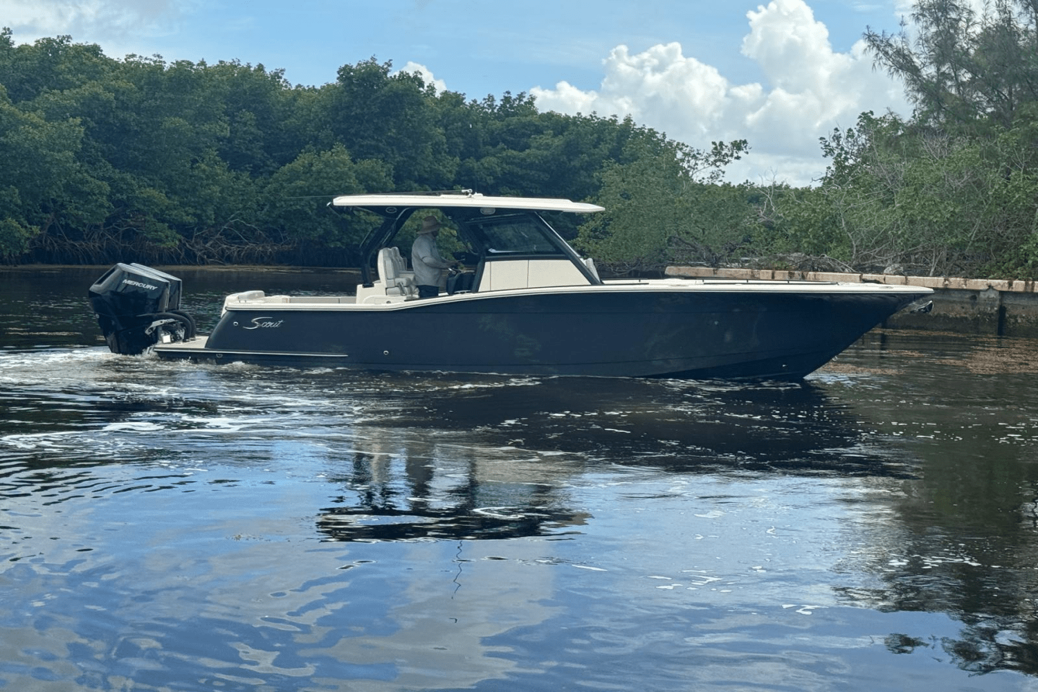 2025 Scout 330 LXF Image Thumbnail #41