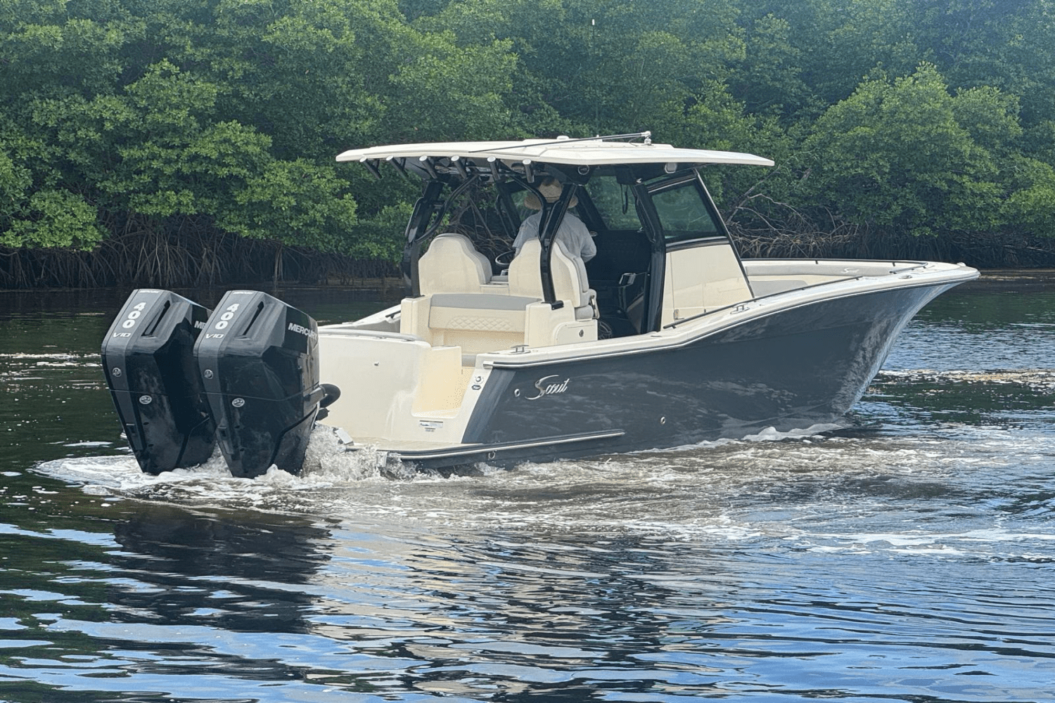 2025 Scout 330 LXF Image Thumbnail #6