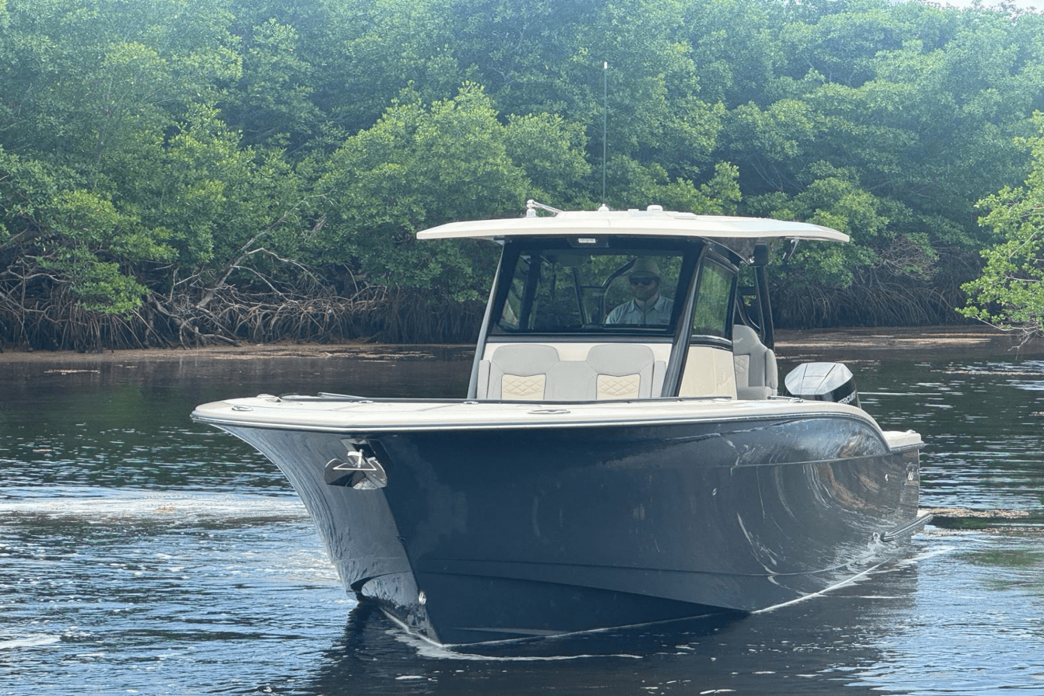 2025 Scout 330 LXF Image Thumbnail #3