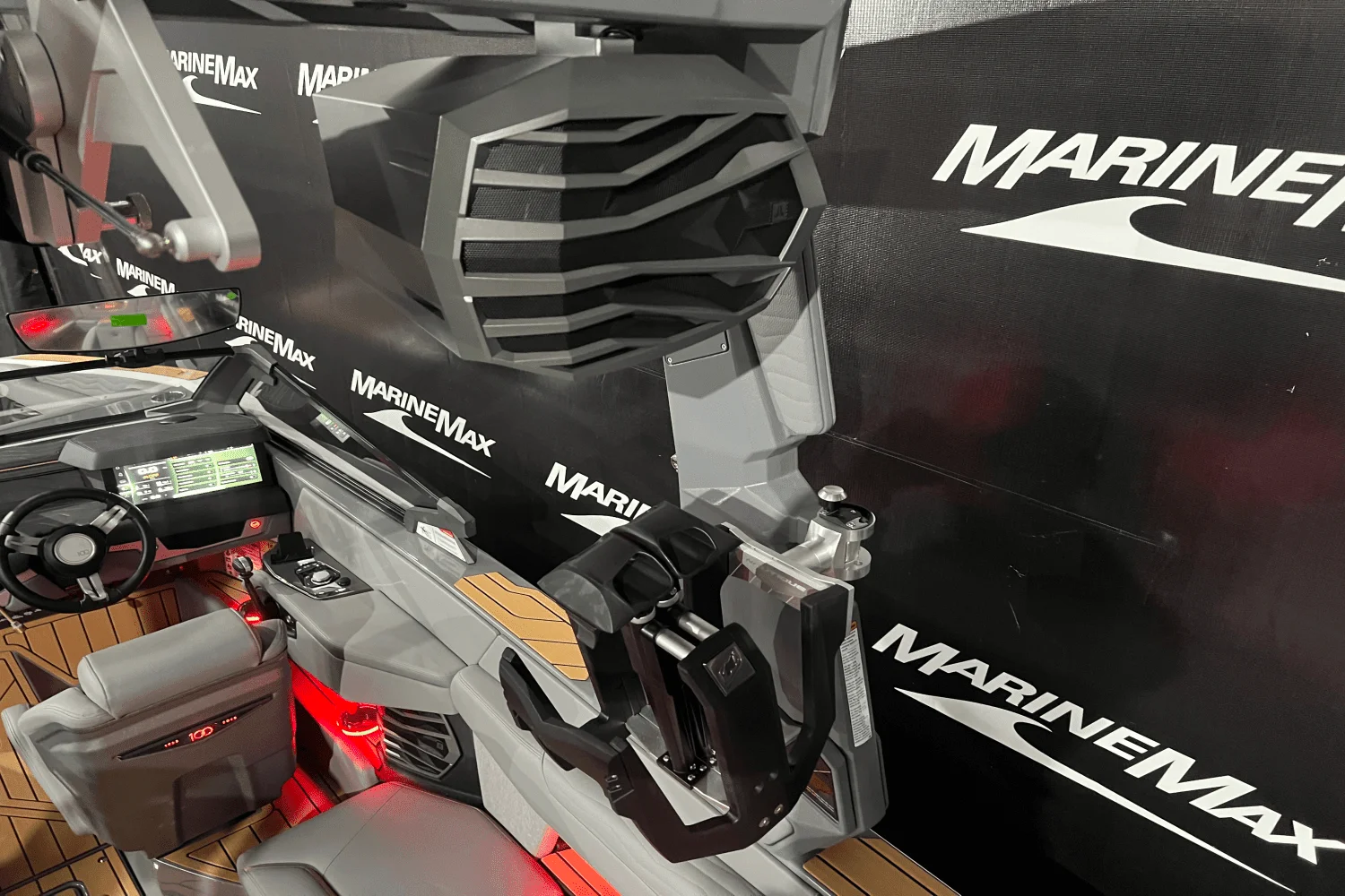 2025 Nautique Super Air G23 Image Thumbnail #9