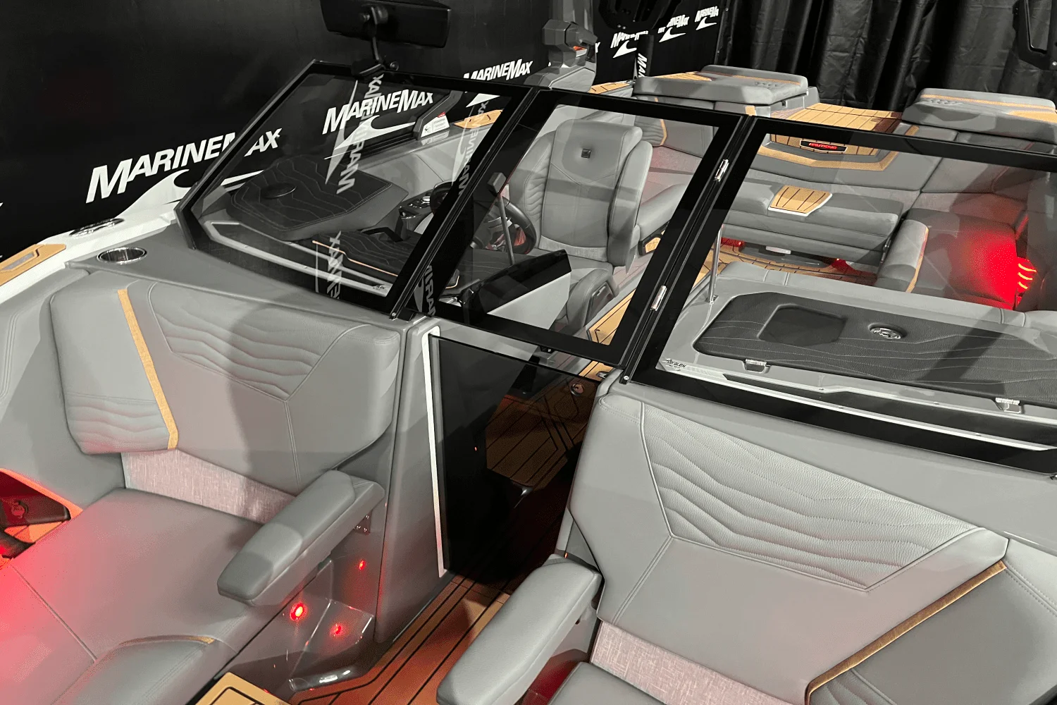 2025 Nautique Super Air G23 Image Thumbnail #21