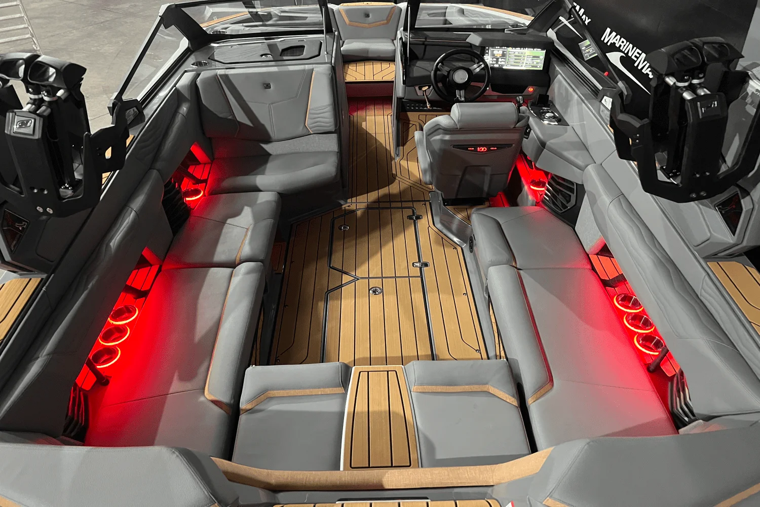 2025 Nautique Super Air G23 Image Thumbnail #11