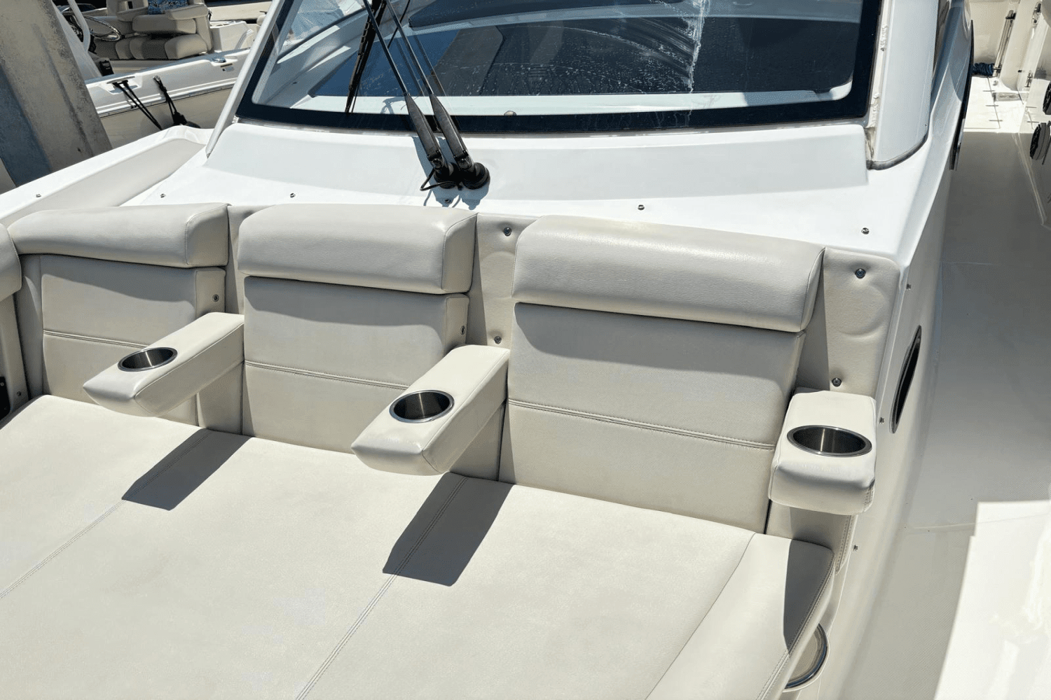 2019 Boston Whaler 350 Realm Image Thumbnail #9