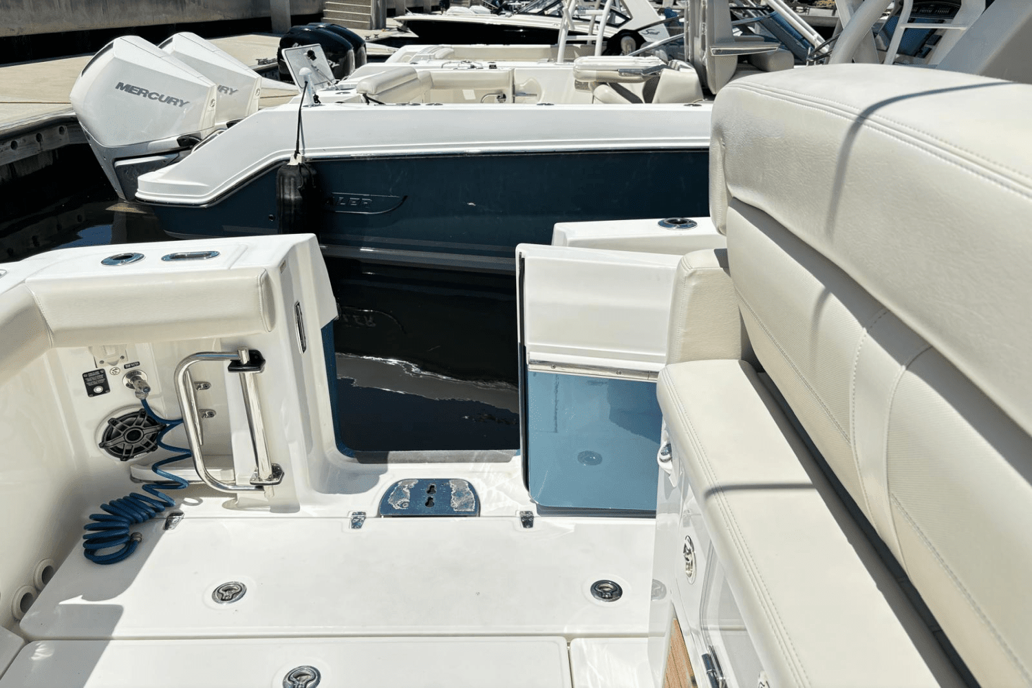 2019 Boston Whaler 350 Realm Image Thumbnail #39