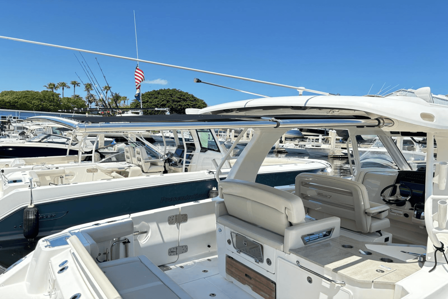 2019 Boston Whaler 350 Realm Image Thumbnail #40