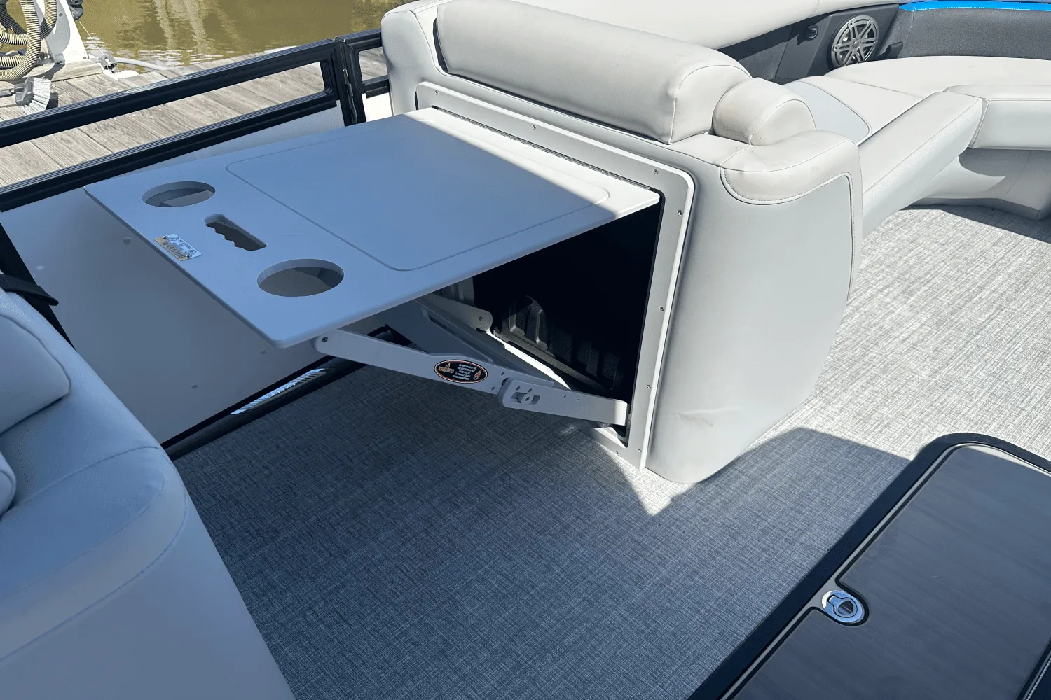 2025 Harris 230 Solstice Image Thumbnail #20