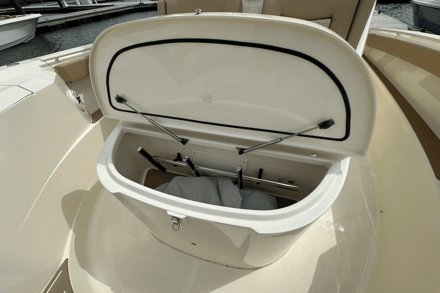 2025 Scout 377 LXF Image Thumbnail #43