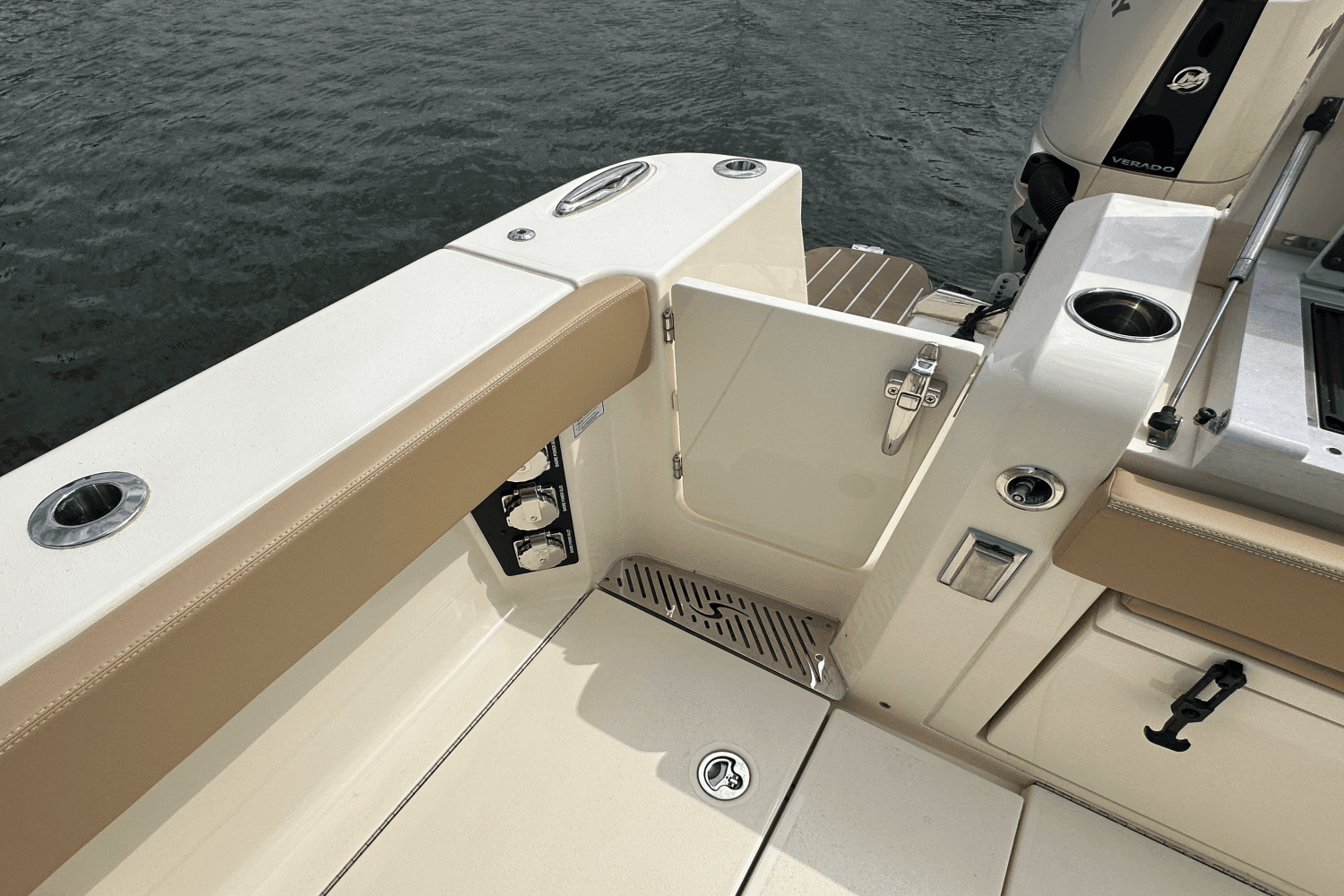 2025 Scout 377 LXF Image Thumbnail #11