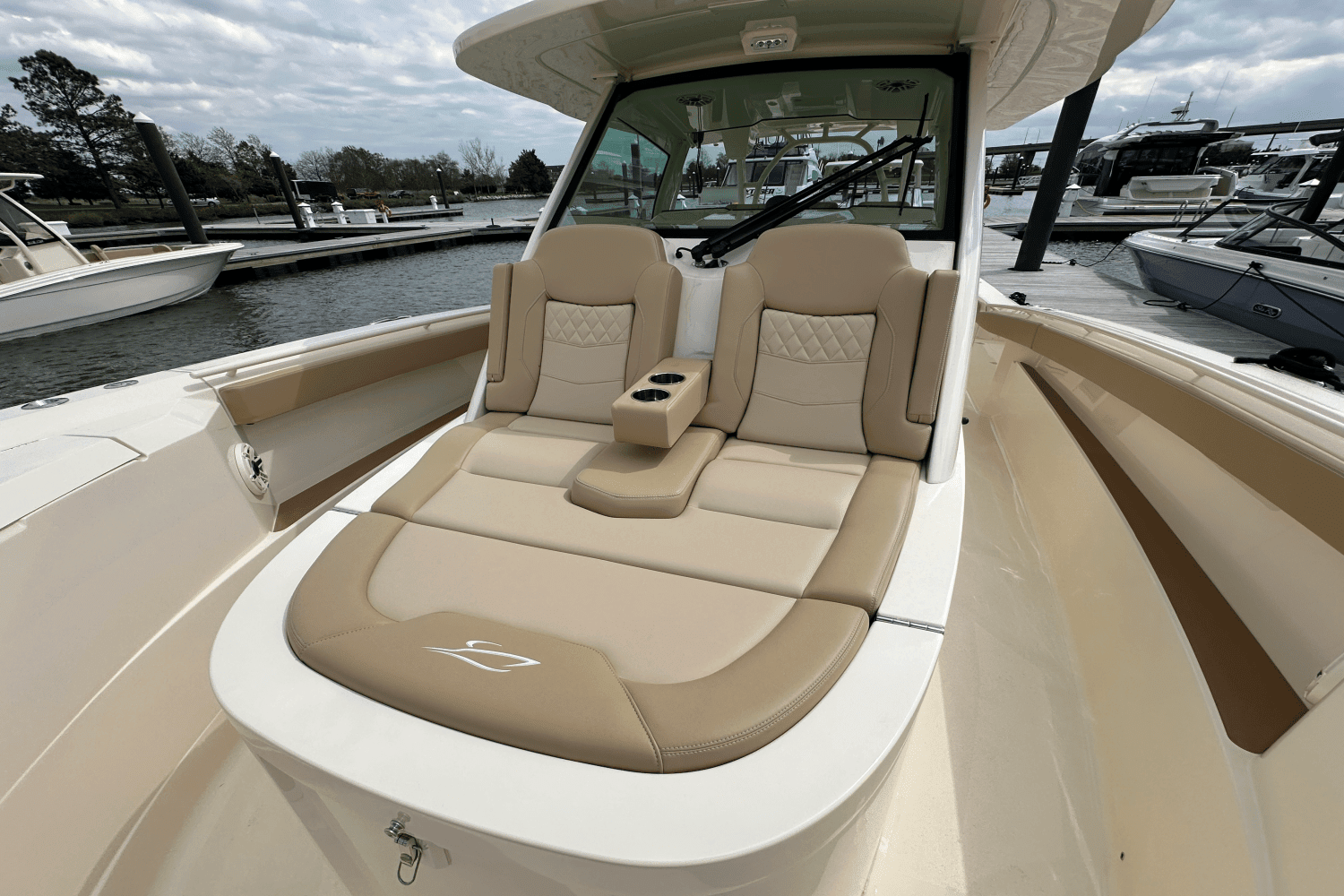 2025 Scout 377 LXF Image Thumbnail #42