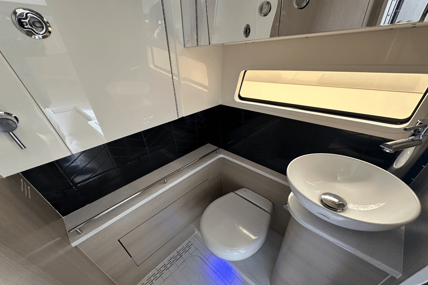 2025 Scout 377 LXF Image Thumbnail #38