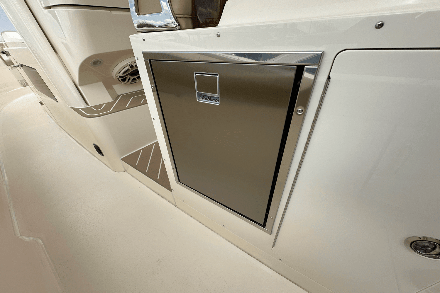 2025 Scout 377 LXF Image Thumbnail #34