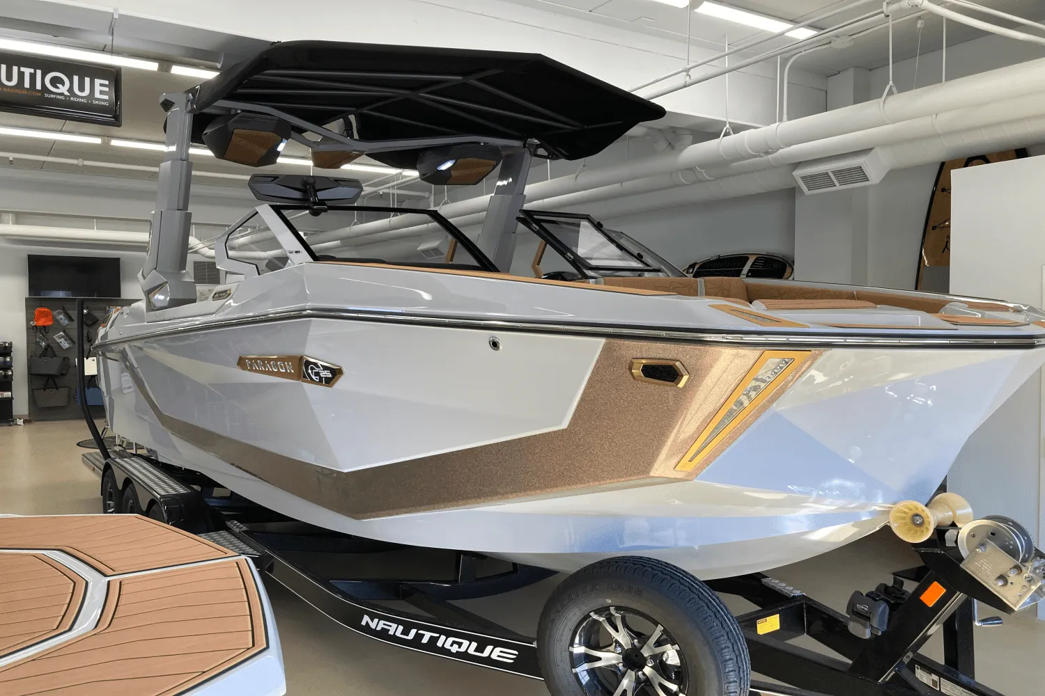 2025 Nautique G25 Paragon Image Thumbnail #2